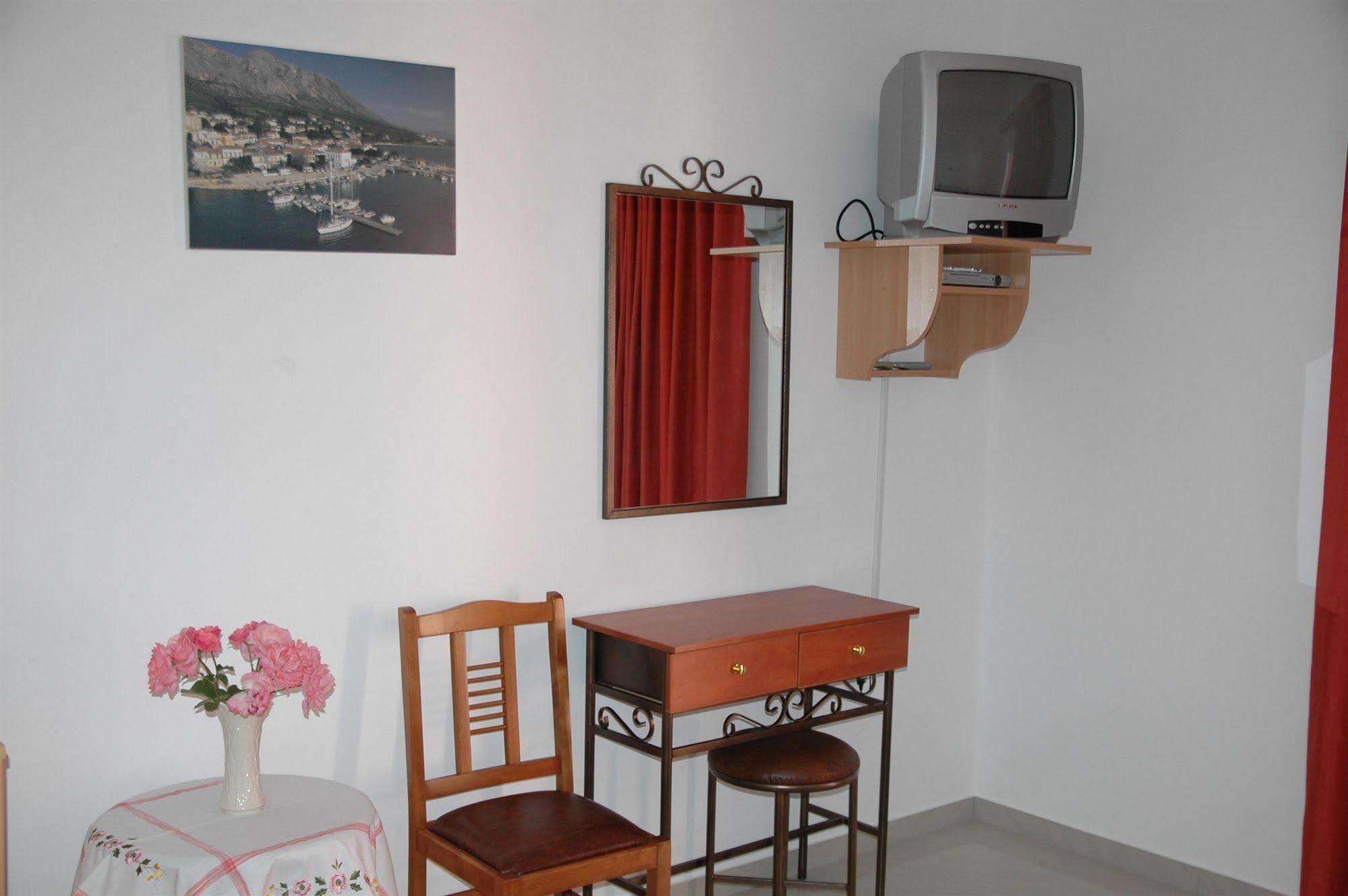 Elektra Hotel 3*