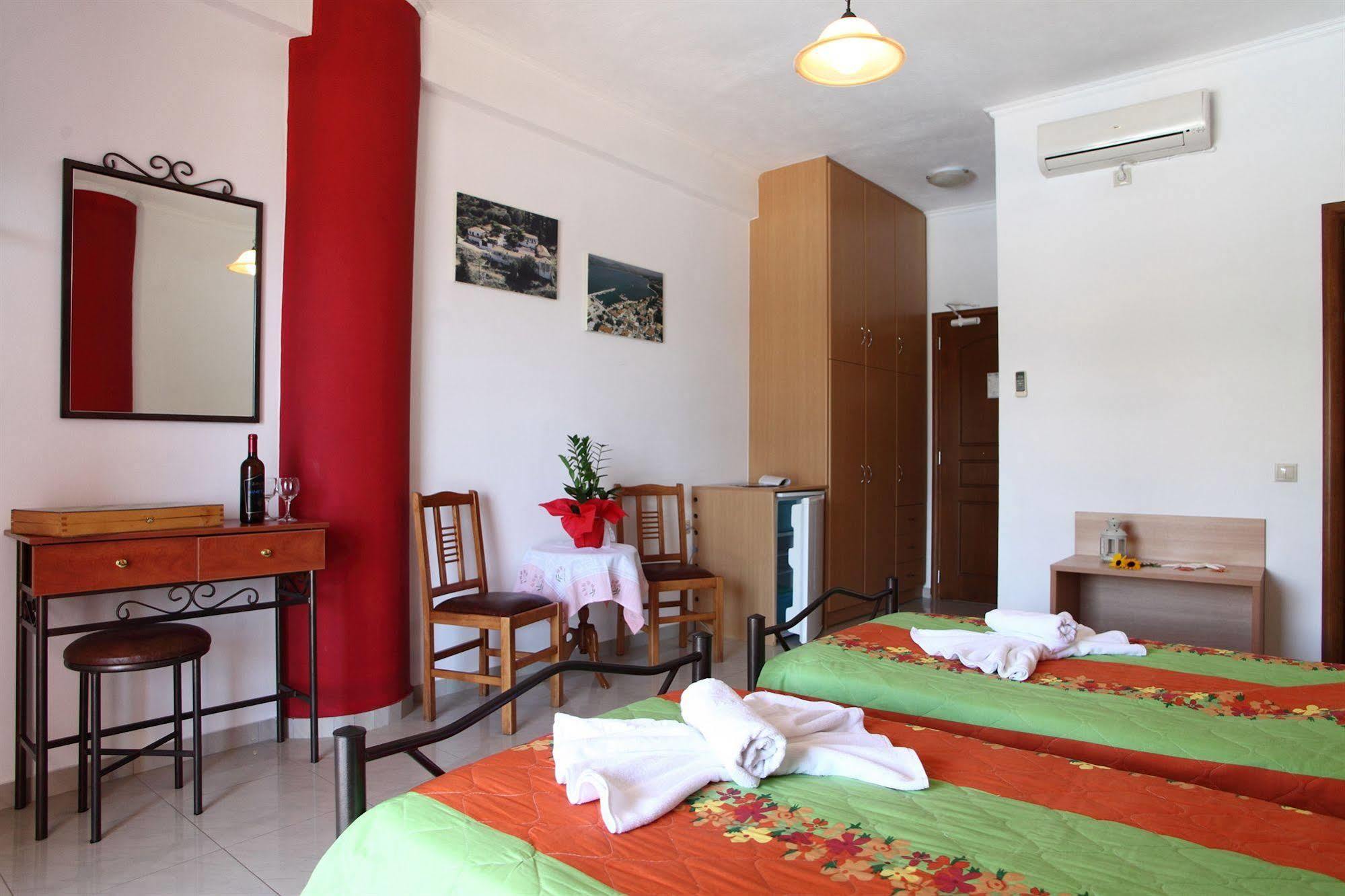 Elektra Hotel 3*